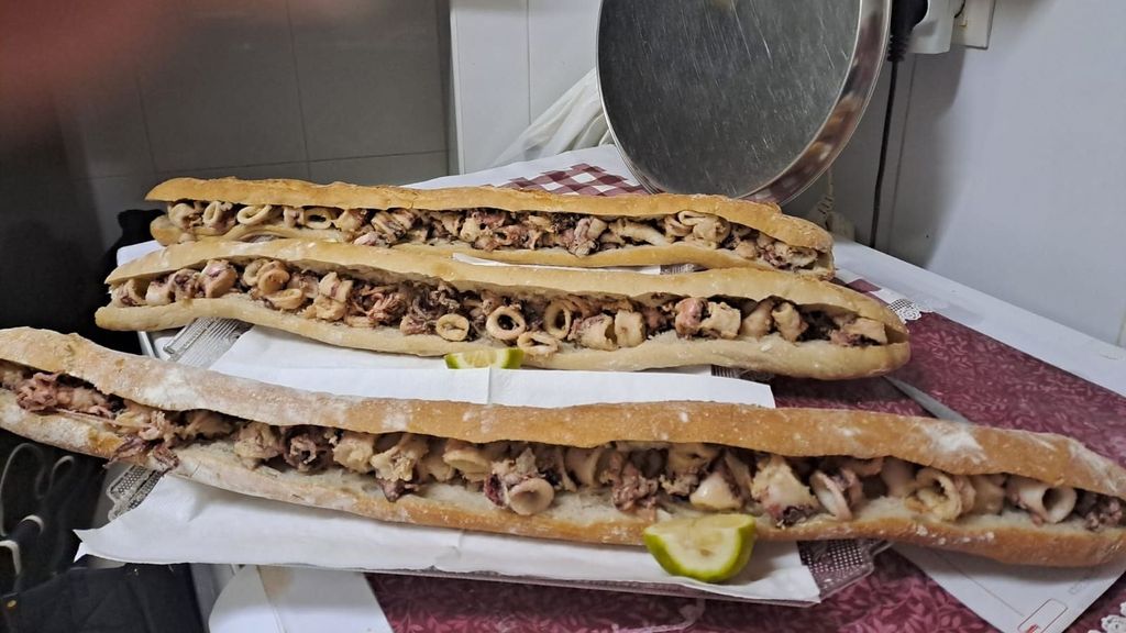 Bocadillo de calamares con medio kilo de materia prima