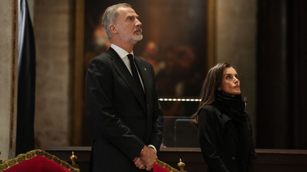 Los reyes durante la misa funeral por los fallecidos en las inundaciones provocadas por la DANA