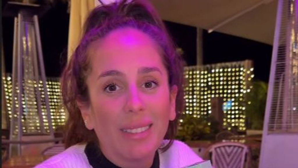 Un 'storie' de Anabel Pantoja en una cena