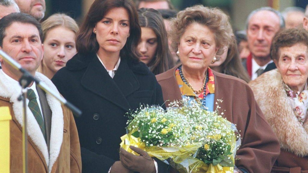 Fernanda Biffi y Carolina de Mónaco, en el funeral de Stefano Casiraghi