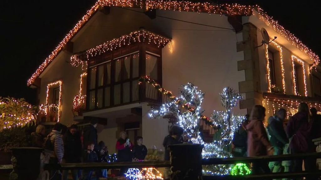 Quijano, un pequeño pueblo de Cantabria, el gran reclamo turístico de estas navidades por su mágica decoración