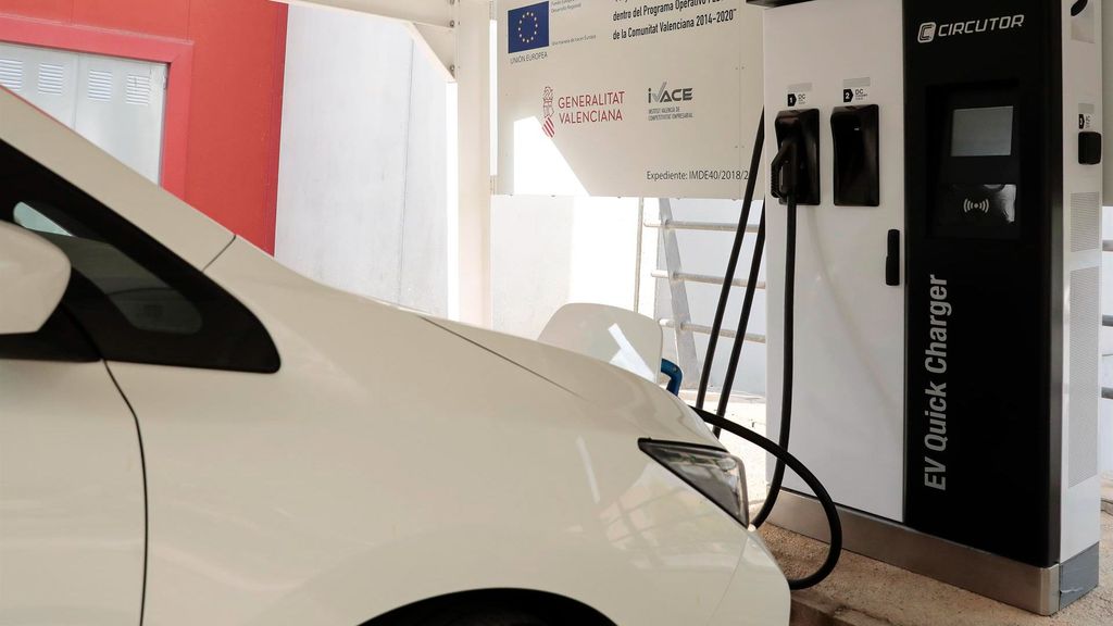 Zaragoza tendrá la mayor planta de baterías de coches eléctricos tras el acuerdo de Stellantis y CATL