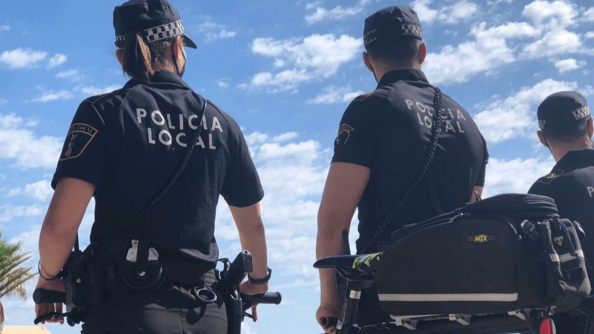 Agentes de la Policía Local de Elche