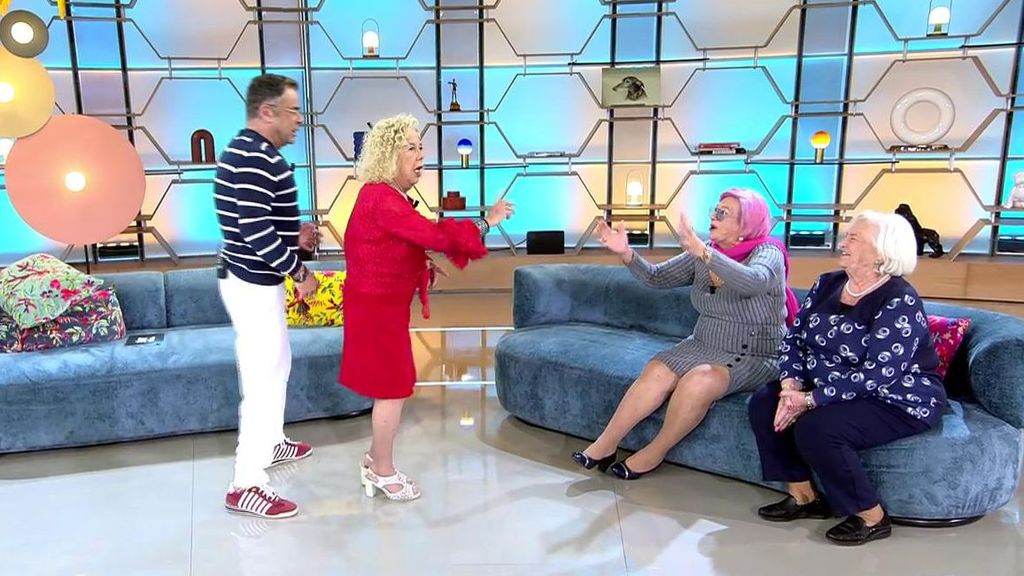 El tenso reencuentro entre tres amigas distanciadas por un malentendido: “Me tiene envidia y me quiere quitar el novio”