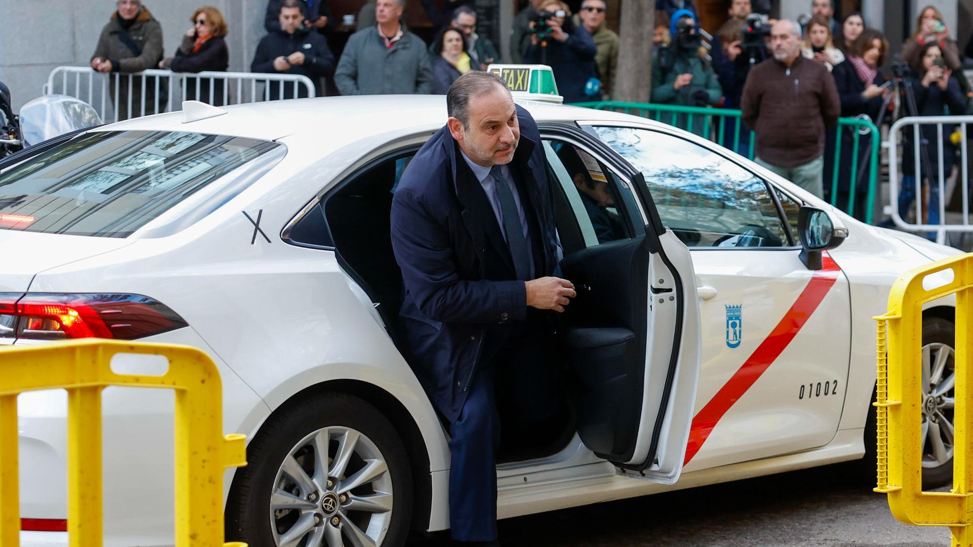José Luis Ábalos llega en taxi al Supremo