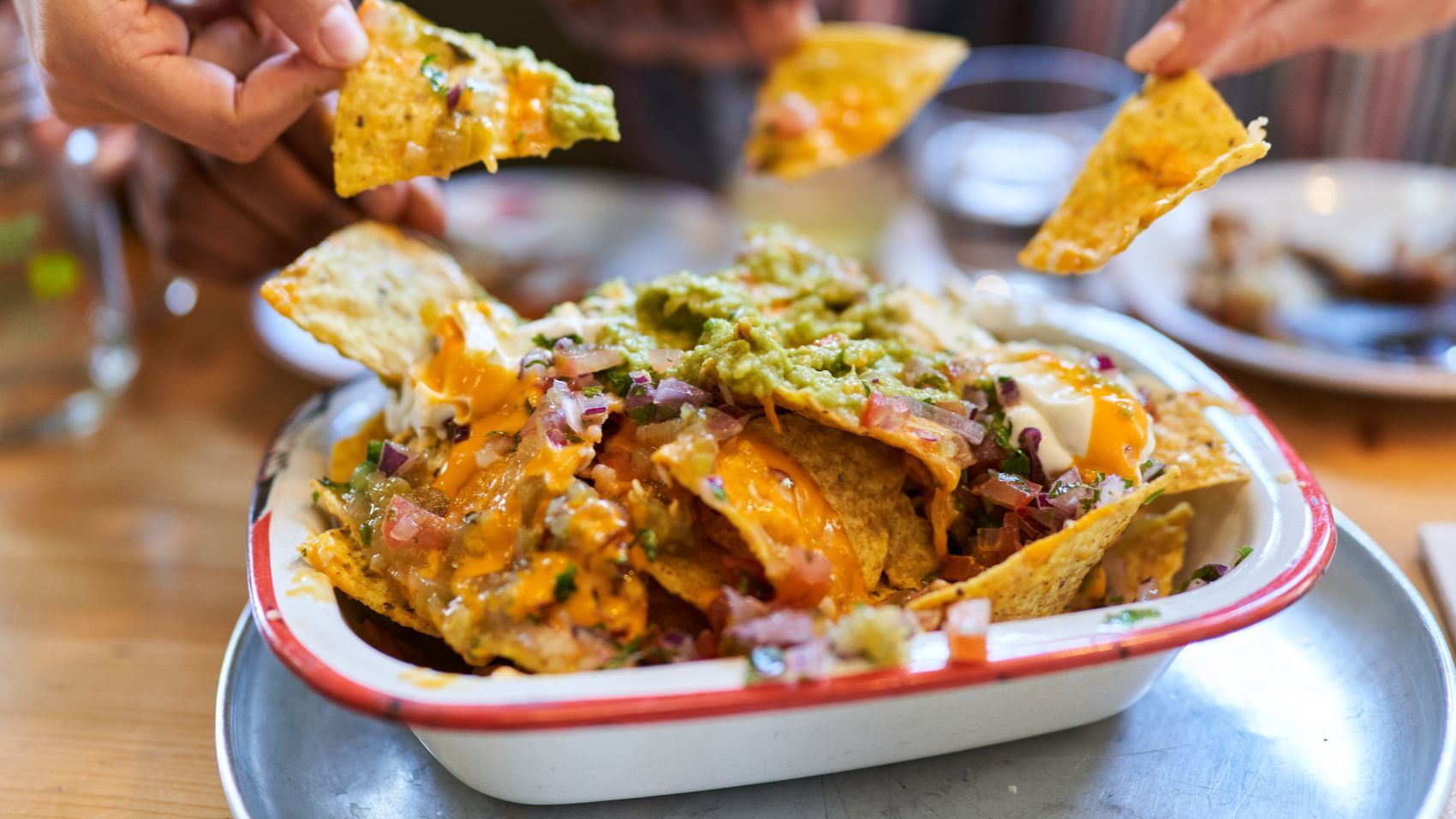 Nachos con guacamole