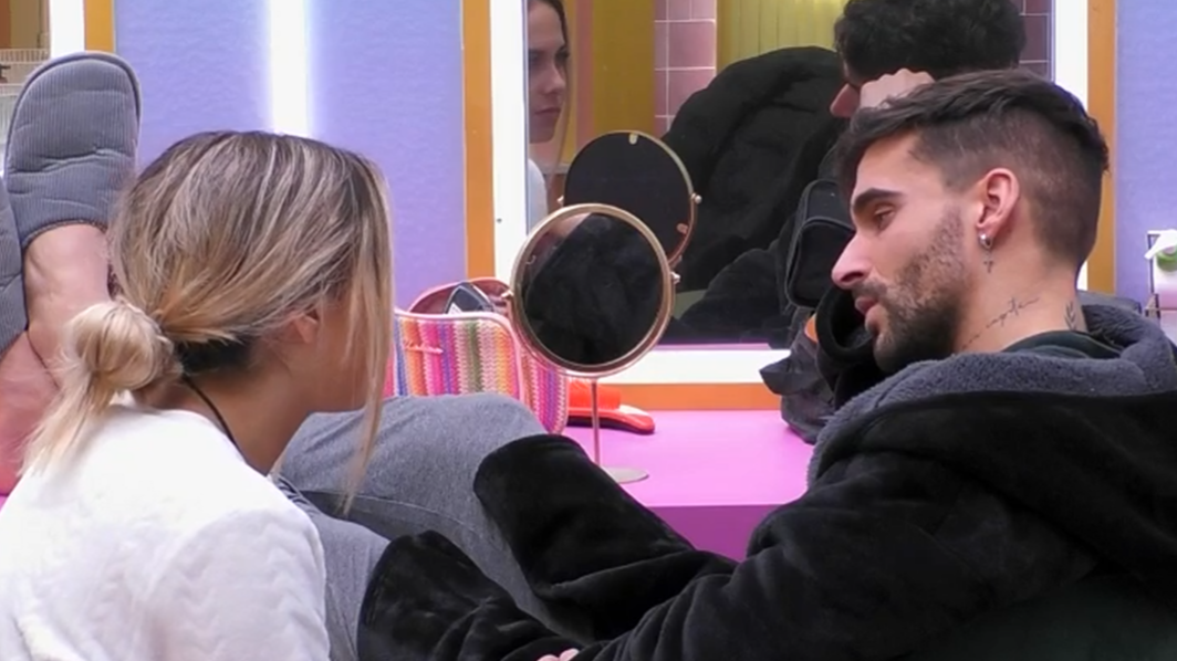 Violeta pone a Edi en apuros