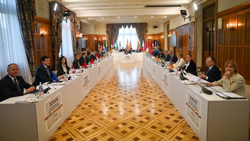 La Conferencia de Presidentes acaba en Santander sin acuerdos, pero con muchos reproches