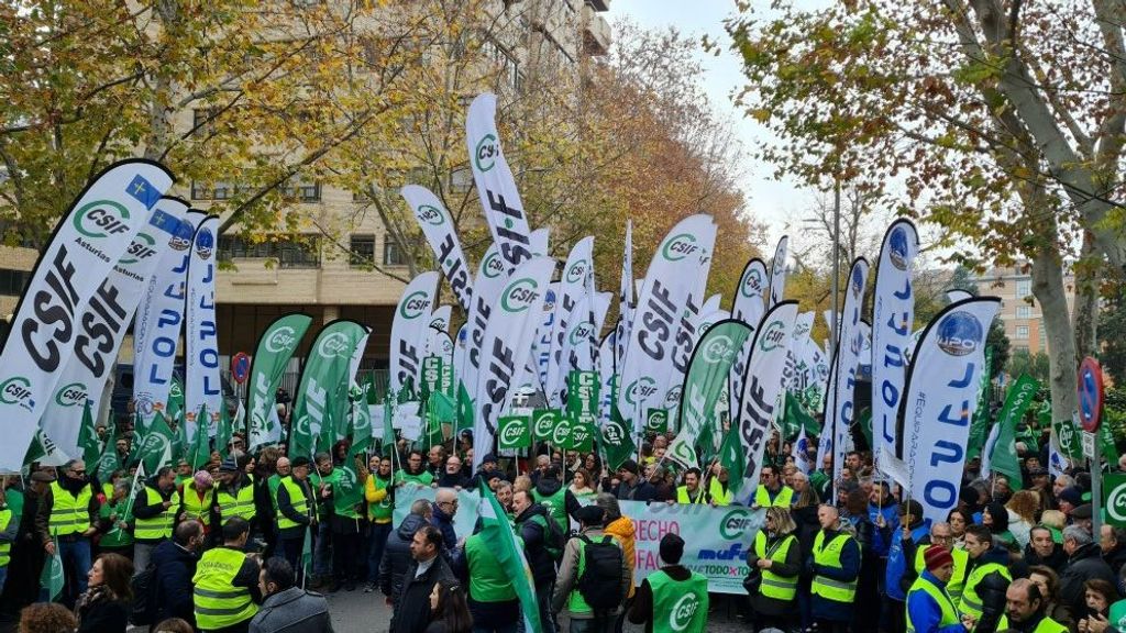 Arranca la manifestación en defensa de Muface en Madrid: “Perdemos todos"