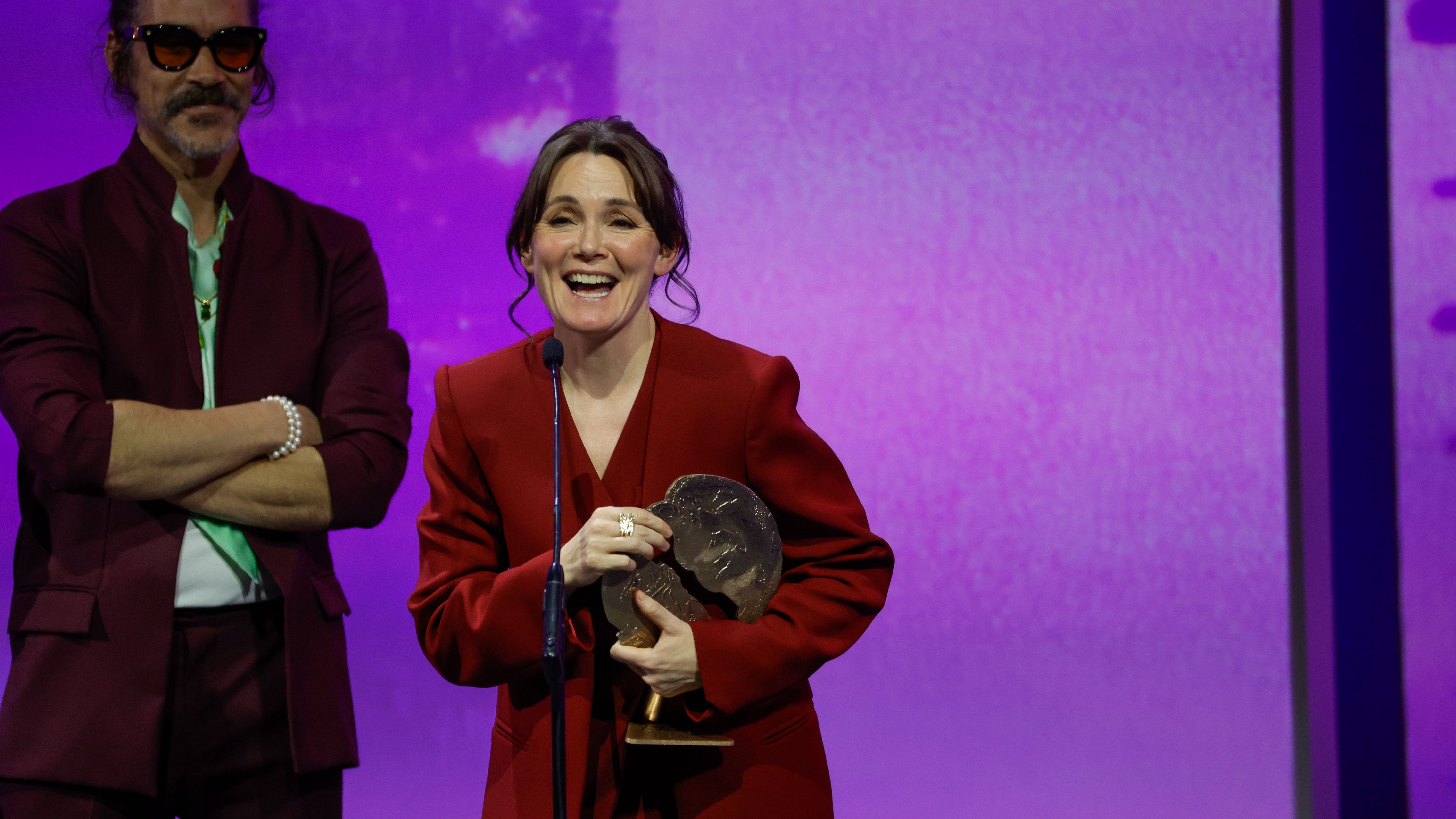 La actriz Nagore Aramburu recibe el Forqué a la mejor actriz de serie por su trabajo en "Querer"