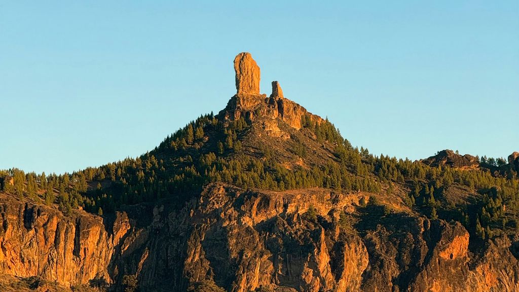 roque nublo tejeda unsplash