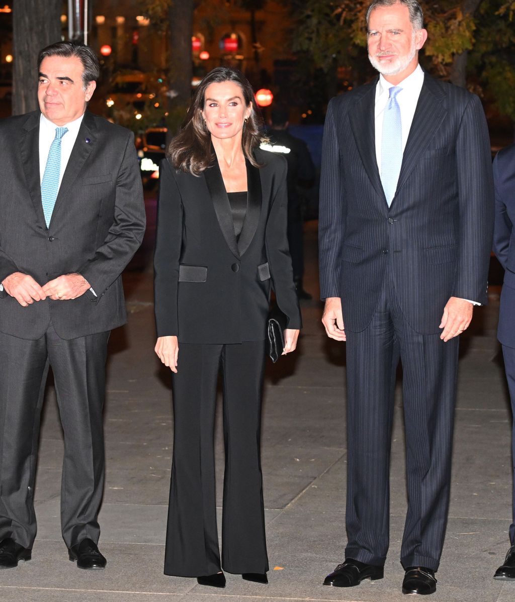 EuropaPress 6349526 reyes felipe iv letizia llegan hotel ritz entregar premio periodismo