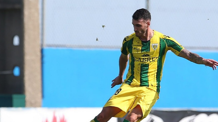 La desgarradora carta del futbolista Simone Muratore tras su retirada a los 26 años por un tumor cerebral