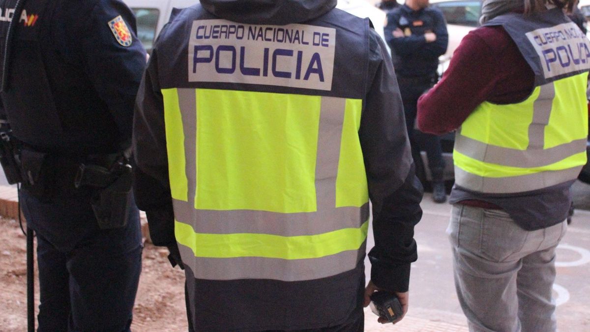 La policía localizó y detuvo al presunto agresor