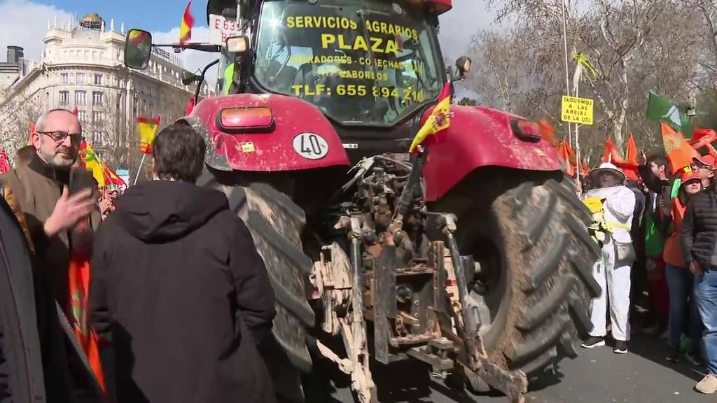 ¿Qué piden los agricultores y ganadores que protestan hoy en Madrid tras el acuerdo de la Unión Europea y Mercosur?