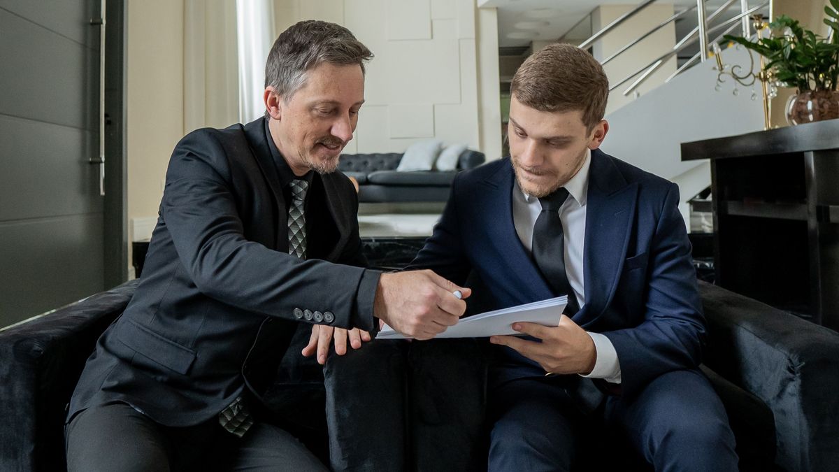 Acompañar a tu hijo a su entrevista de trabajo