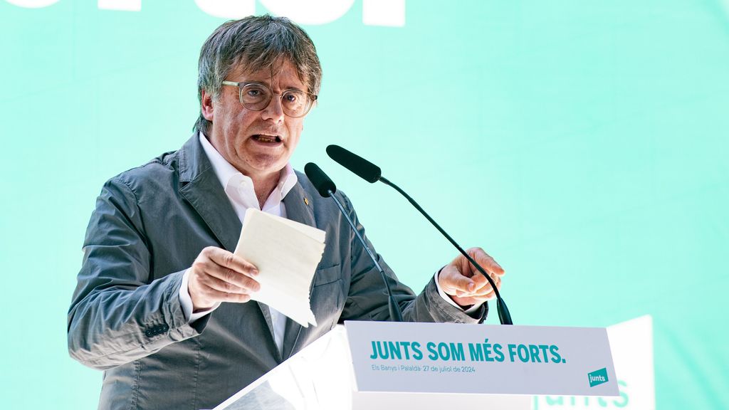 El expresidente de la Generalitat de Cataluña, Carles Puigdemont, en un acto en Amélie-les-Bains-Palalda (Francia)