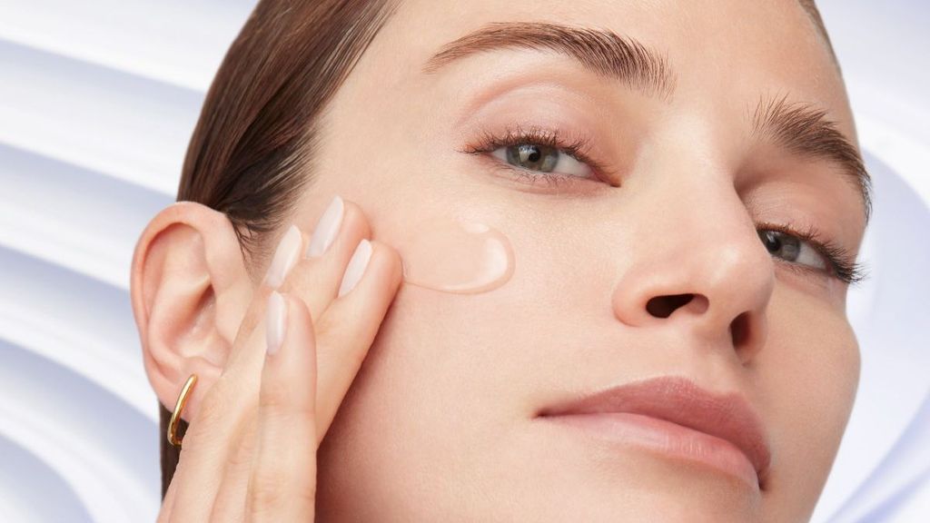 Lancôme tiene la fórmula perfecta para reducir arrugas y revitalizar la piel con un efecto lifting