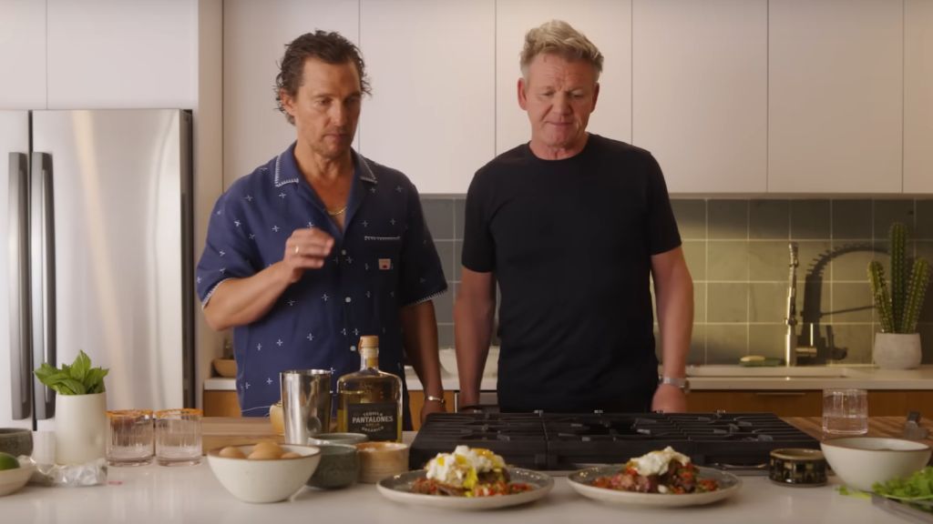 Los consejos de Gordon Ramsay a Matthew McConaughey para preparar el mejor filete con huevos