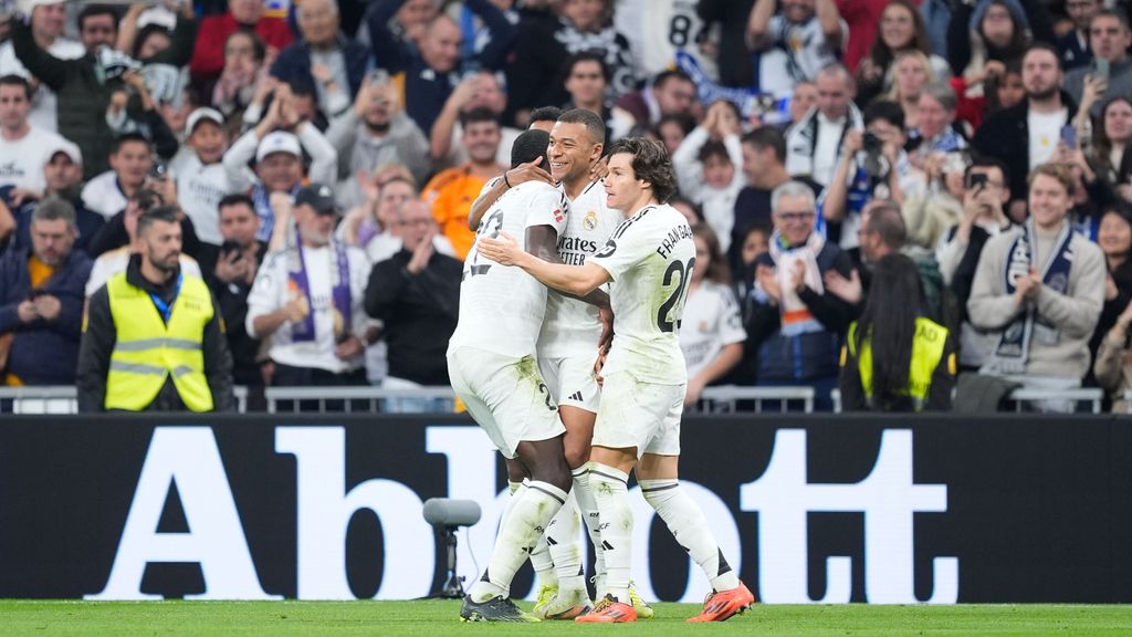 El delantero Kylian Mbappé celebra un gol con el Real Madrid