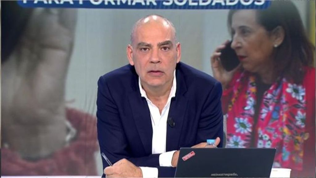 Nacho Abad, muy sorprendido al saber la poca formación de los militares: "Me parece un escándalo"