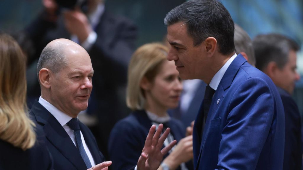 El canciller federal alemán Olaf Scholz y el presidente Pedro Sánchez en Bruselas