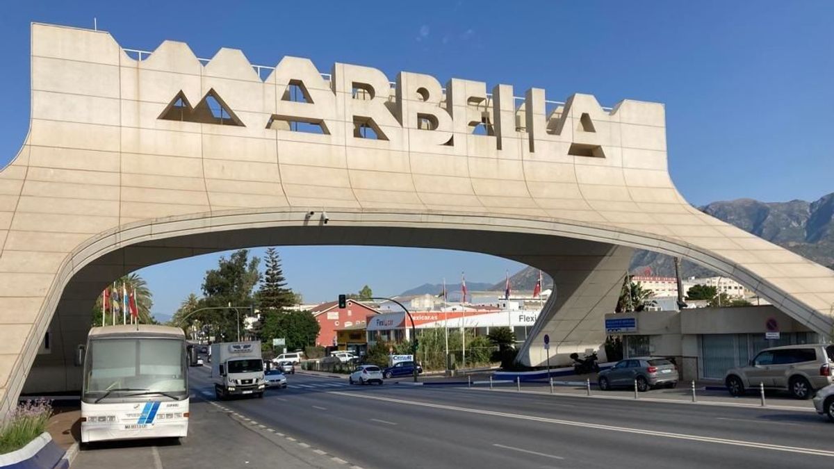 Muere un menor de unos cinco años tras caer de un edificio en Marbella