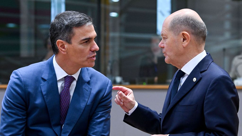 Pedro Sánchez traslada a Scholz su solidaridad por el "terrible atropello" en Magdeburgo, Alemania