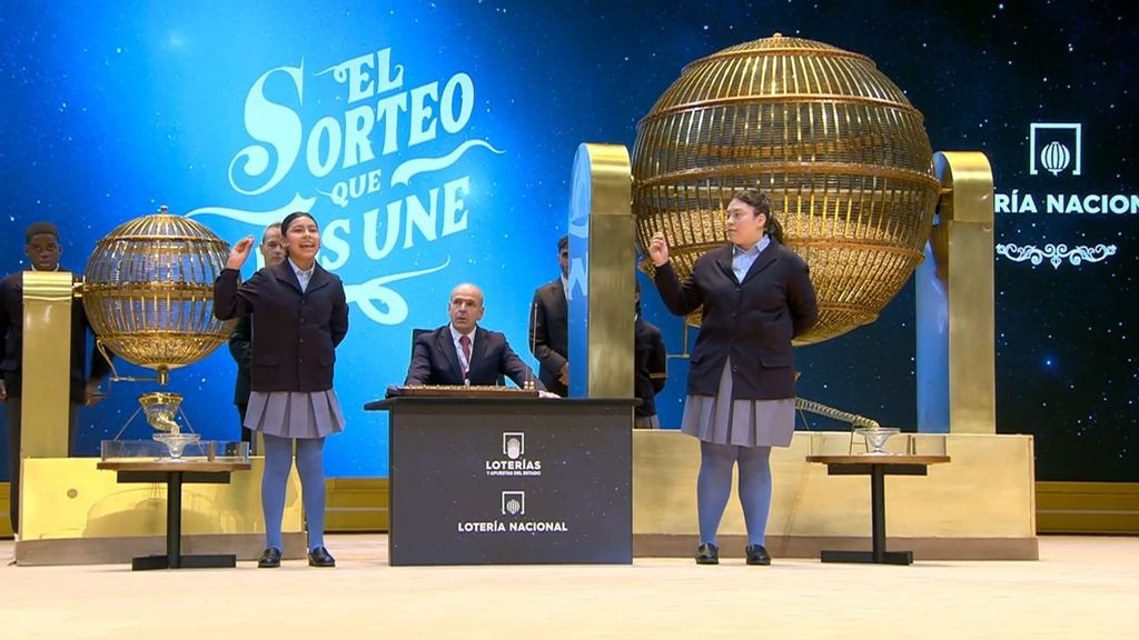 El error de una niña al cantar por segunda vez el primer premio