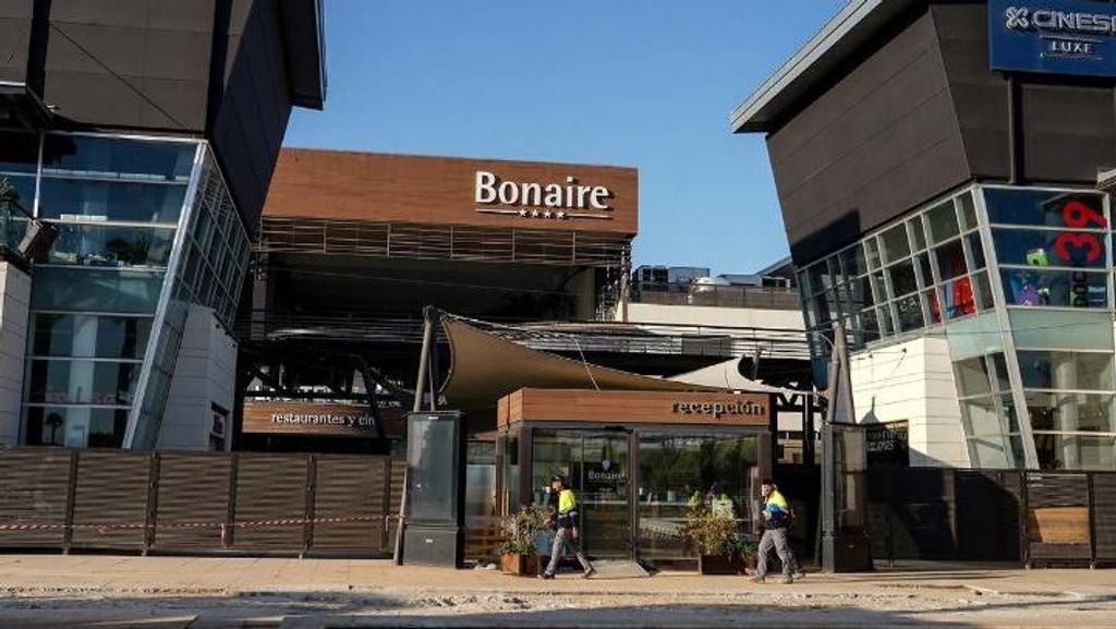 Un cuarto premio deja 200.000 euros en el centro comercial Bonaire, arrasado por la DANA