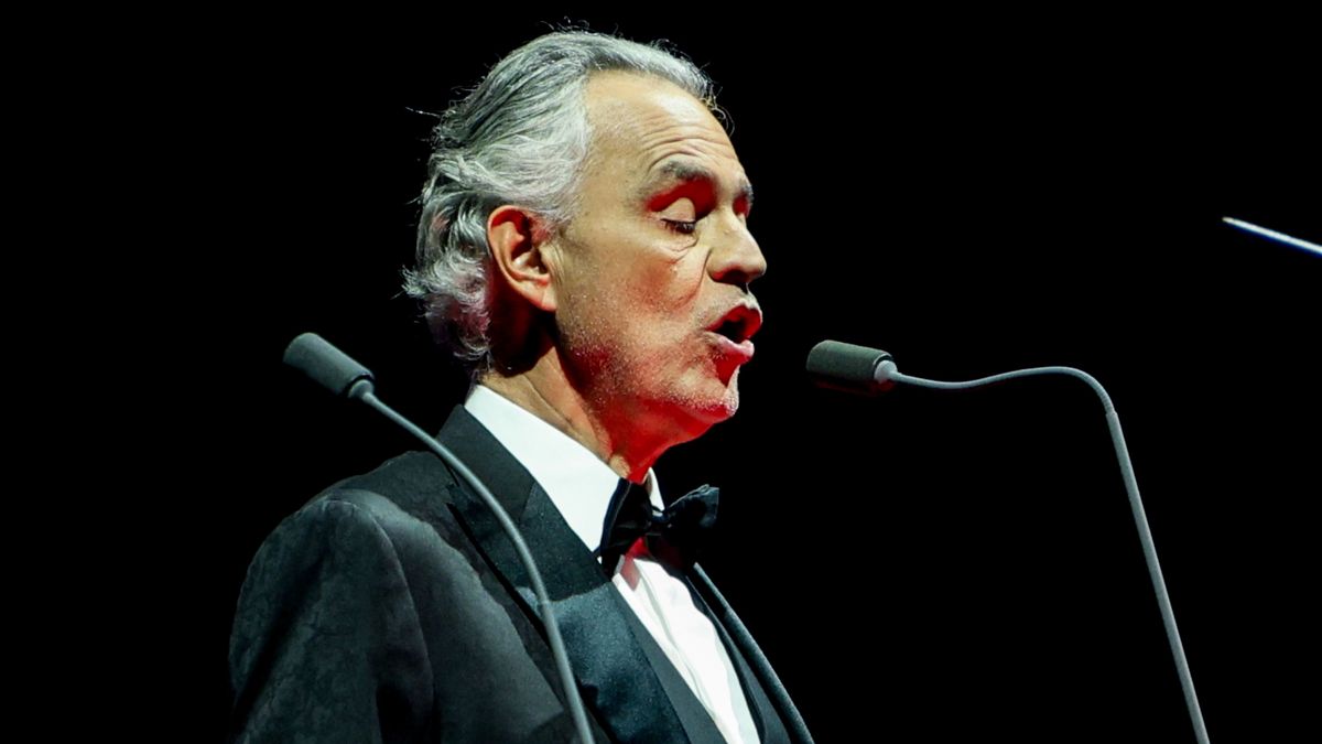 El cantante Andrea Bocelli durante una actuación en el WiZink Center, a 20 de septiembre de 2023, en Madrid