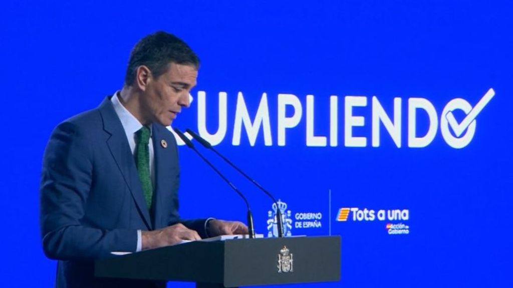 Pedro Sánchez descalifica la estrategia de la oposición en su balance del año