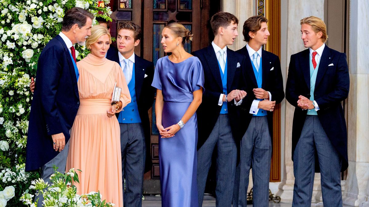 Pablo de Grecia, junto a su descendencia en la boda de su hermana Teodora