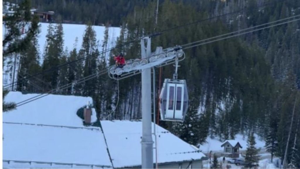 Telesférico que sufrió la incidencia en Colorado