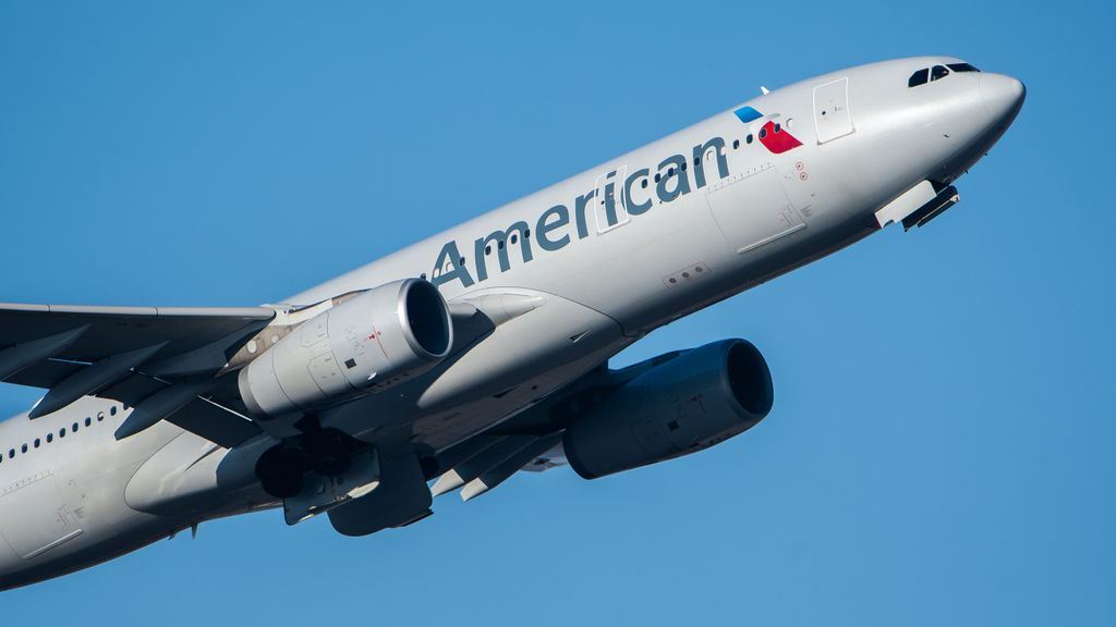 Un avión de American Airlines