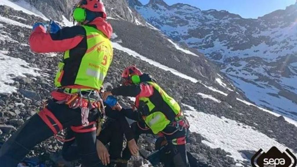 El montañero desaparecido en Picos de Europa fue hallado por los gritos de auxilio: su parte médico