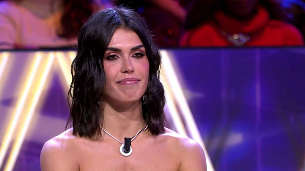 Sofía Suescun reacciona a las últimas apariciones de Maite Galdeano en redes: "Sufro viendo a mi madre ida" ¡De viernes! Top Vídeos 326