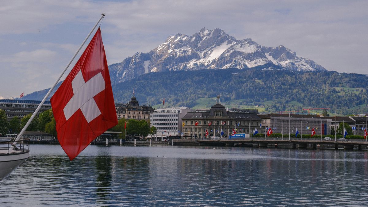 Bandera Suiza