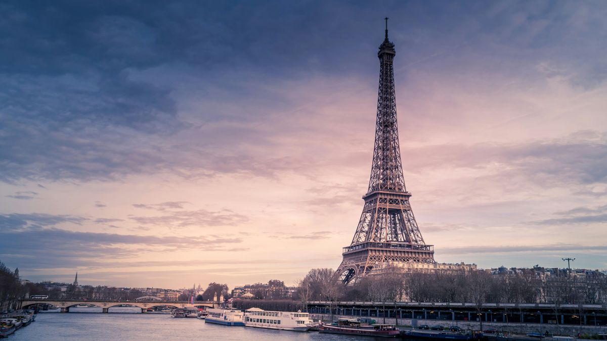 paris unsplash