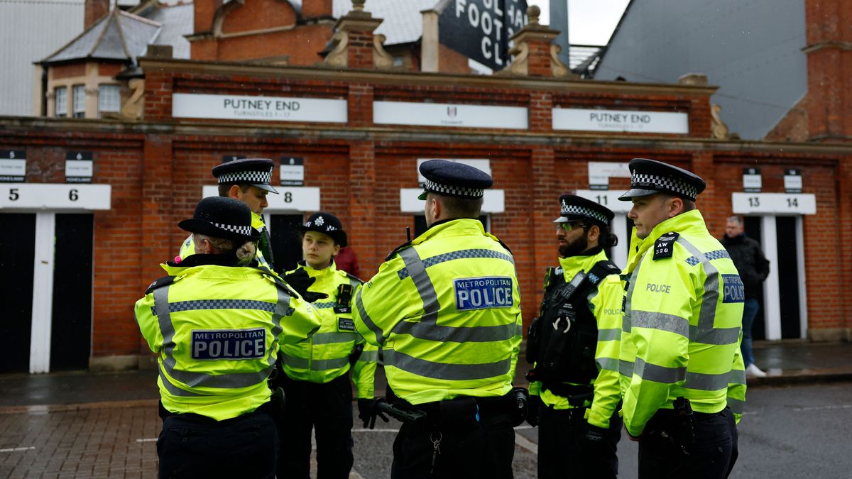 Imagen de archivo de agentes de la policía metropolitana de Londres