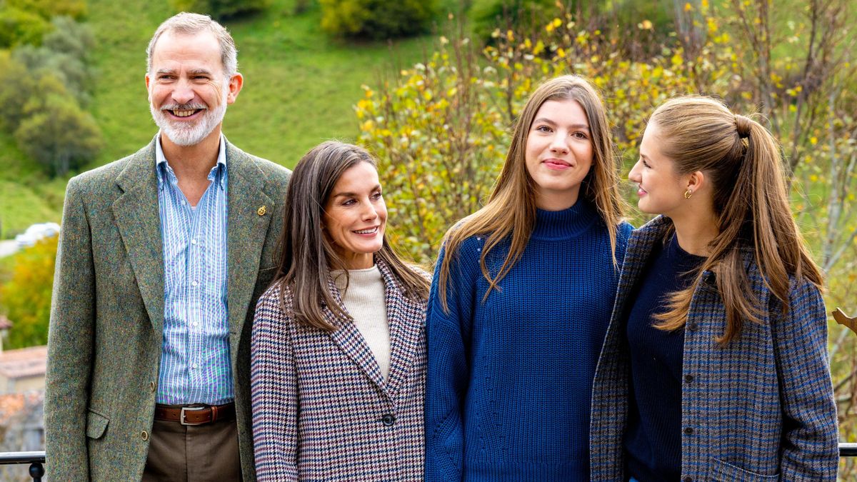 La familia real en una imagen de archivo