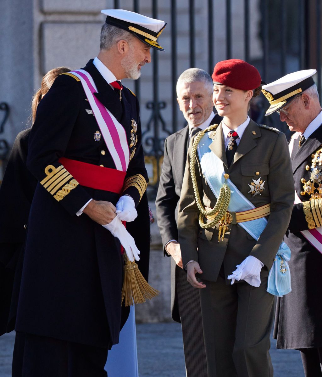 La princesa Leonor y el rey Felipe en la Pascua Militar de 2024