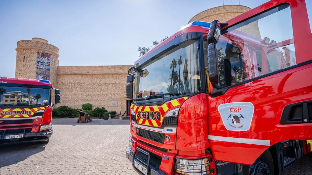 Archivo - Vehículos de primera intervención de Bomberos del Poniente almeriense