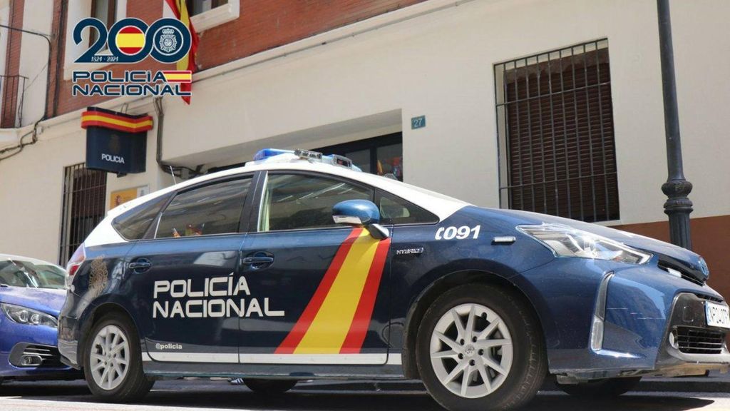 Archivo - Coche de Policía Nacional en imagen de archivo