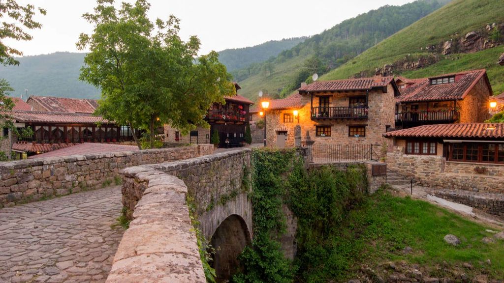 Bárcena Mayor (Cantabria)