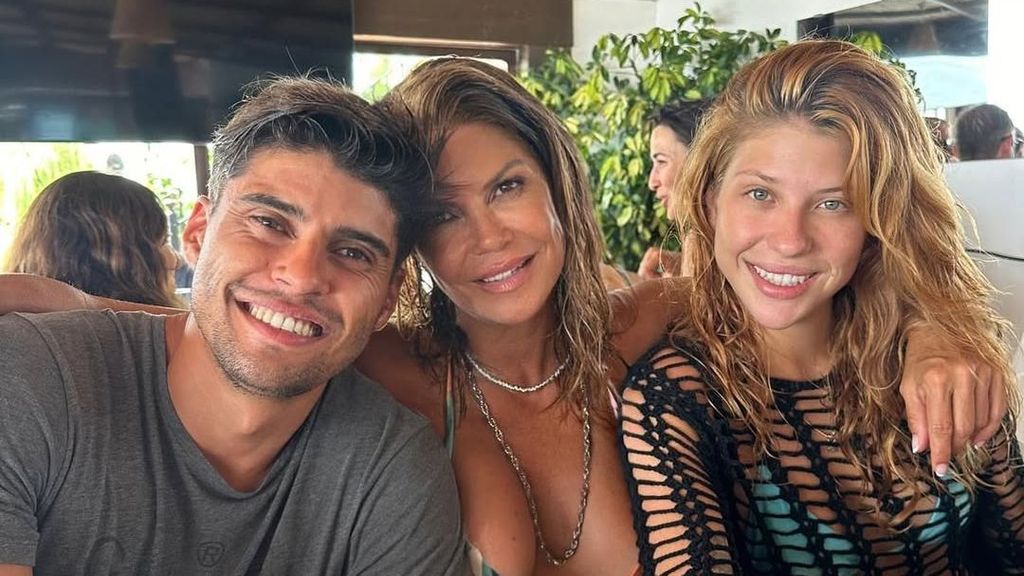 Makoke en una imagen de Instagram junto a sus hijos, Anita y Javier