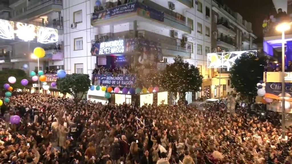 La cabalgata de Reyes de Sevilla, una de las más animadas de España