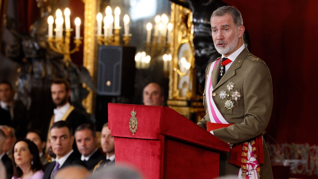 El rey destaca el valor de las FFAA en la DANA, la mayor operación militar nacional en paz