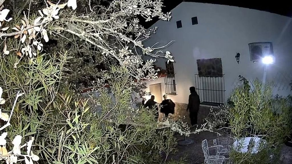 La Guardia Civil ha detenido así a cinco personas dedicadas a robar en segundas residencias y en casas aisladas en El Ronquillo