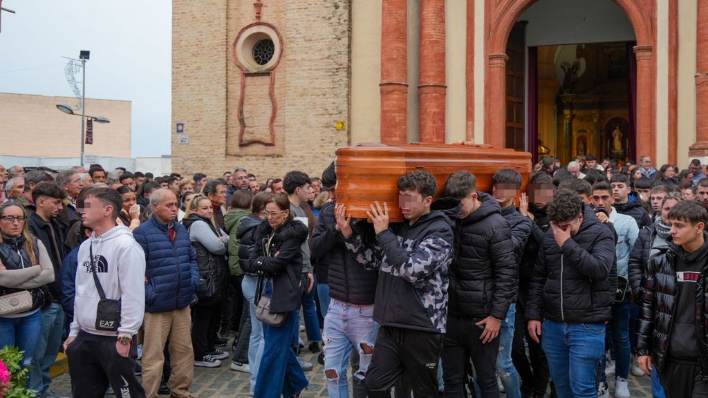 Funeral de Aarón, el niño asesinado en Sevilla